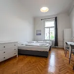 Apartment Legerova *