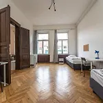Legerova Apartment *