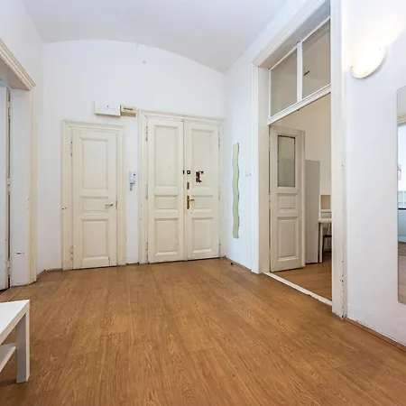 Apartment Legerova